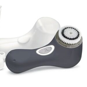 Clarisonic Dual-Tone Cleansing device